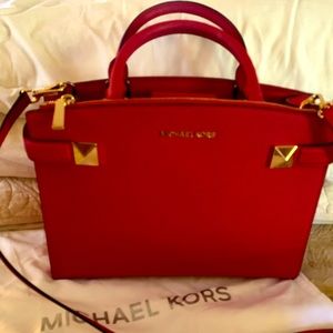 Michael Kors purse